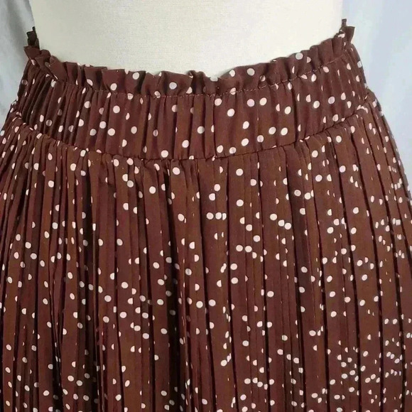 Exlura Polka Dot Pleated Midi Skirt w/ Pockets sz M - Picture 3 of 9